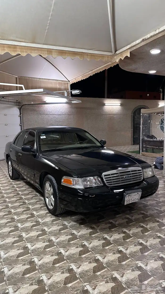 فورد فكتوريا 1