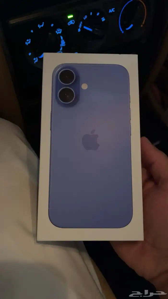 ايفون 16 عادي. ذاكره 128 للبيع ألون ازرق 0