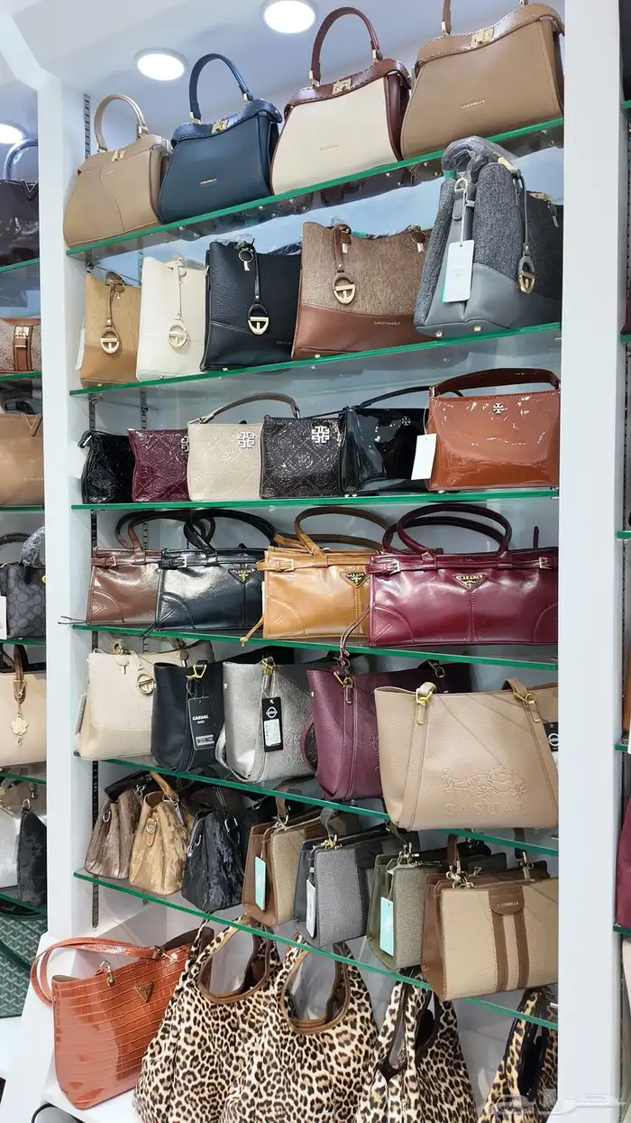 شنط ماركه توفر الزين في الرياض الان 4