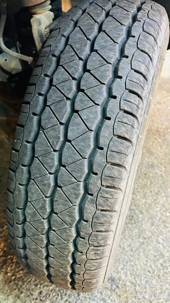 كفوات هايلوكس مقاس وكاله 225 70 17 2