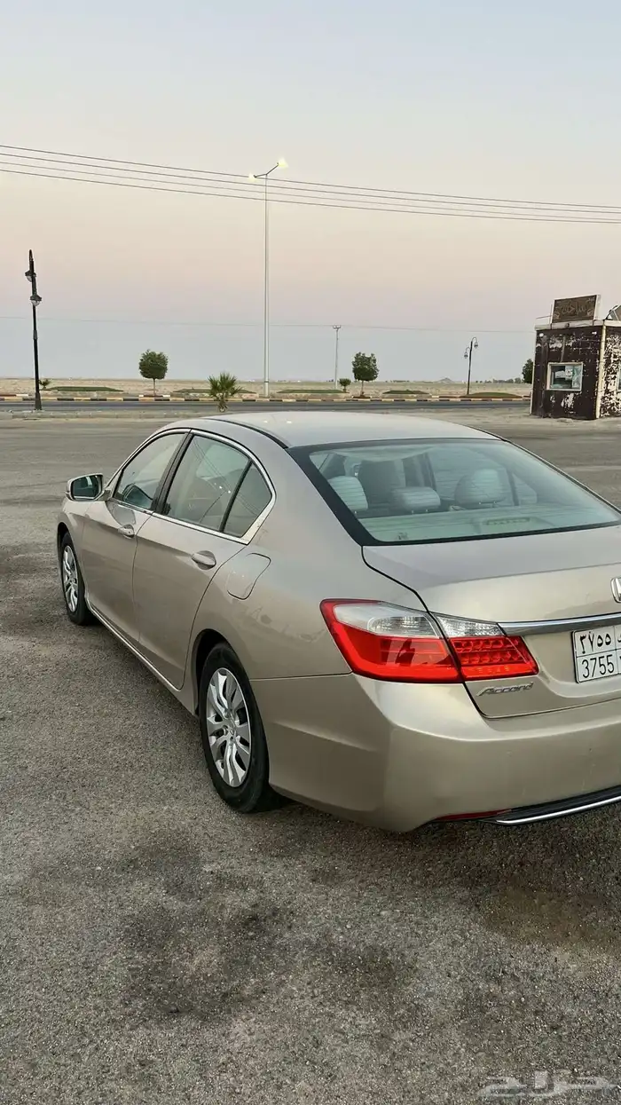 هوندا اكورد 1