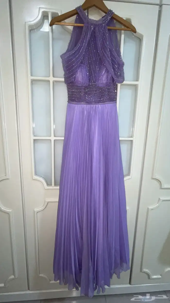 فستان للبيع انلبس لبسه وحده 1