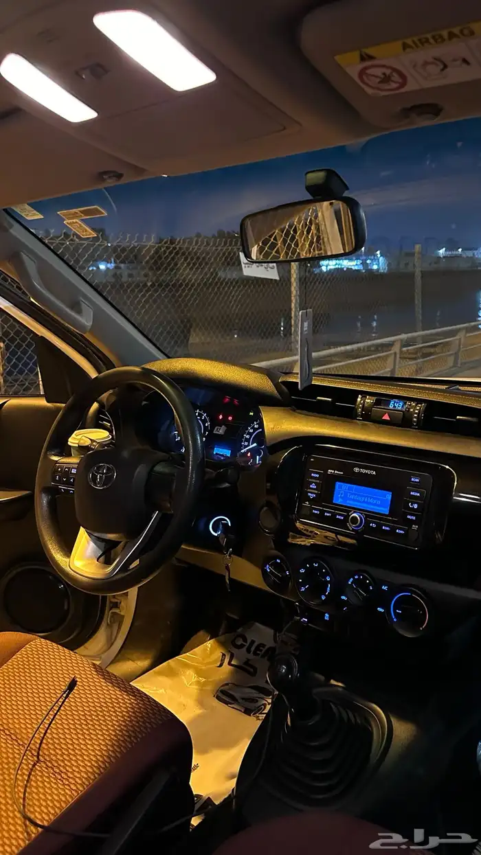 هايلوكس غمارتين دبل بنزين 2022 27