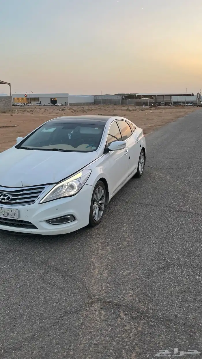 للبيع ازيرا 2013 0