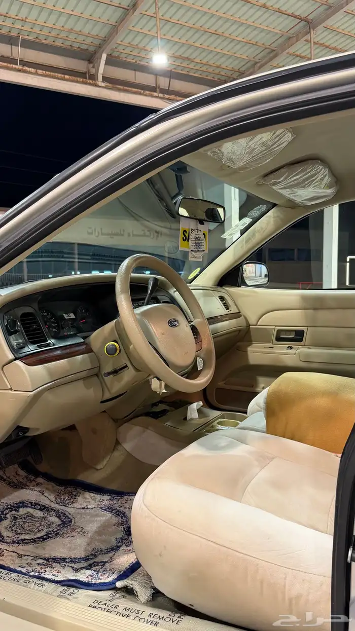 فورد  فكتوريا 2011 10