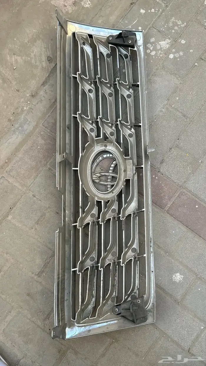قطع لاندكروزر شبك جناح 6