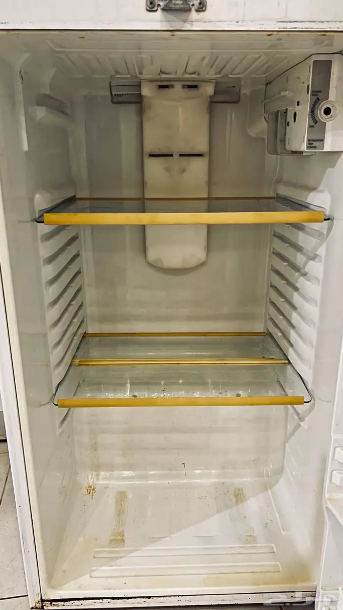 ثلاجه مستخدمه 1