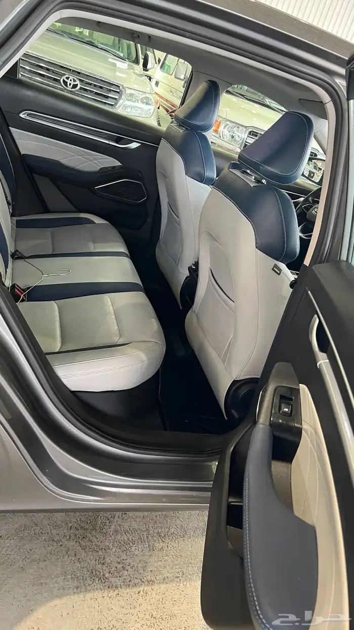 جيلي امجراند فل كامل 2023 11