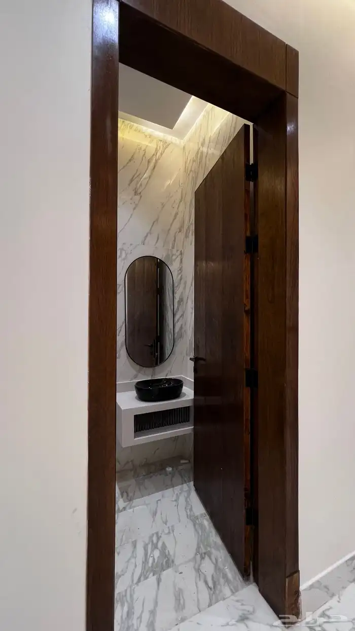 للايجار دور بحي بدر 12