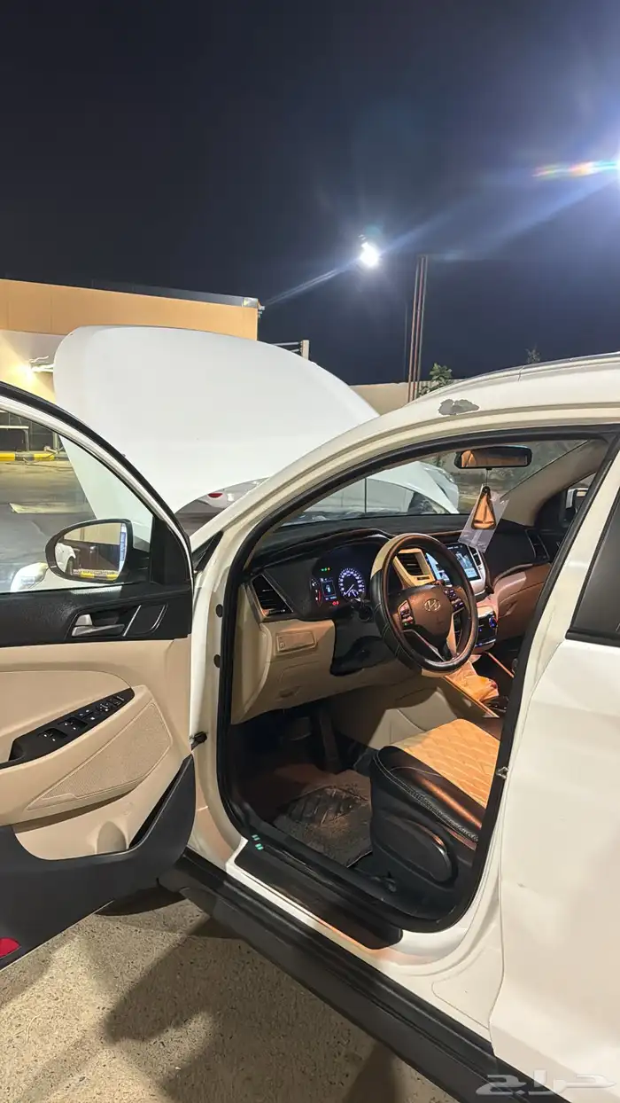 توسان 2016 نص فل 4WD 10