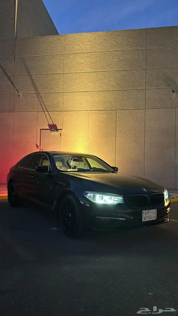 بي ام دبليو 520i 2020 6