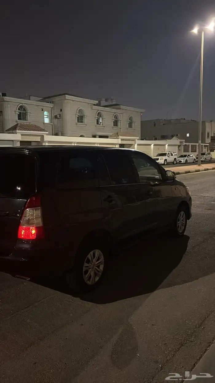 تويوتا انوفا 2014 3