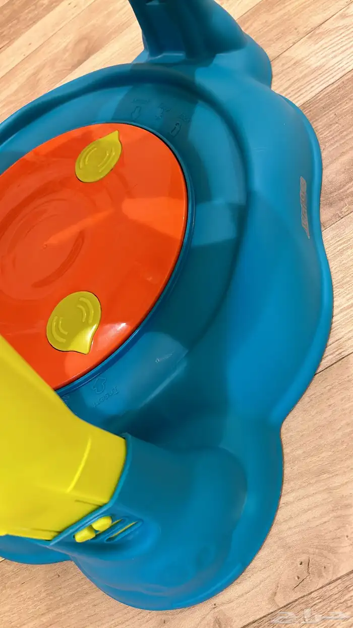 جلاسة اطفال متحركة   كرسي سيارة   مشاية   طاولة العاب 10