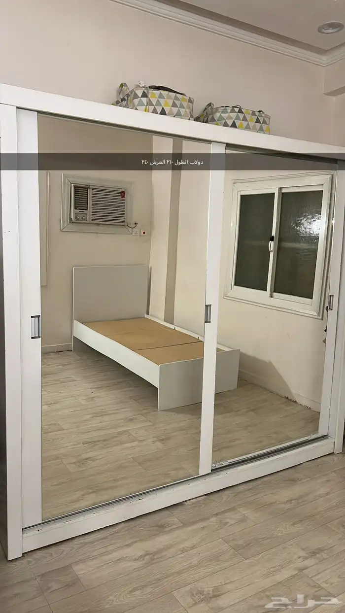 دولاب   سرير   تسريحه   رفوف 0