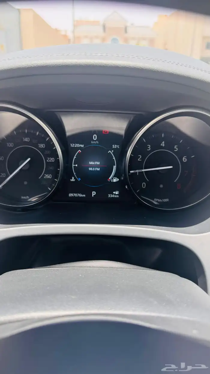 جاكور اي بيس في حالة ممتازة Jaguar e-pace in great con 9