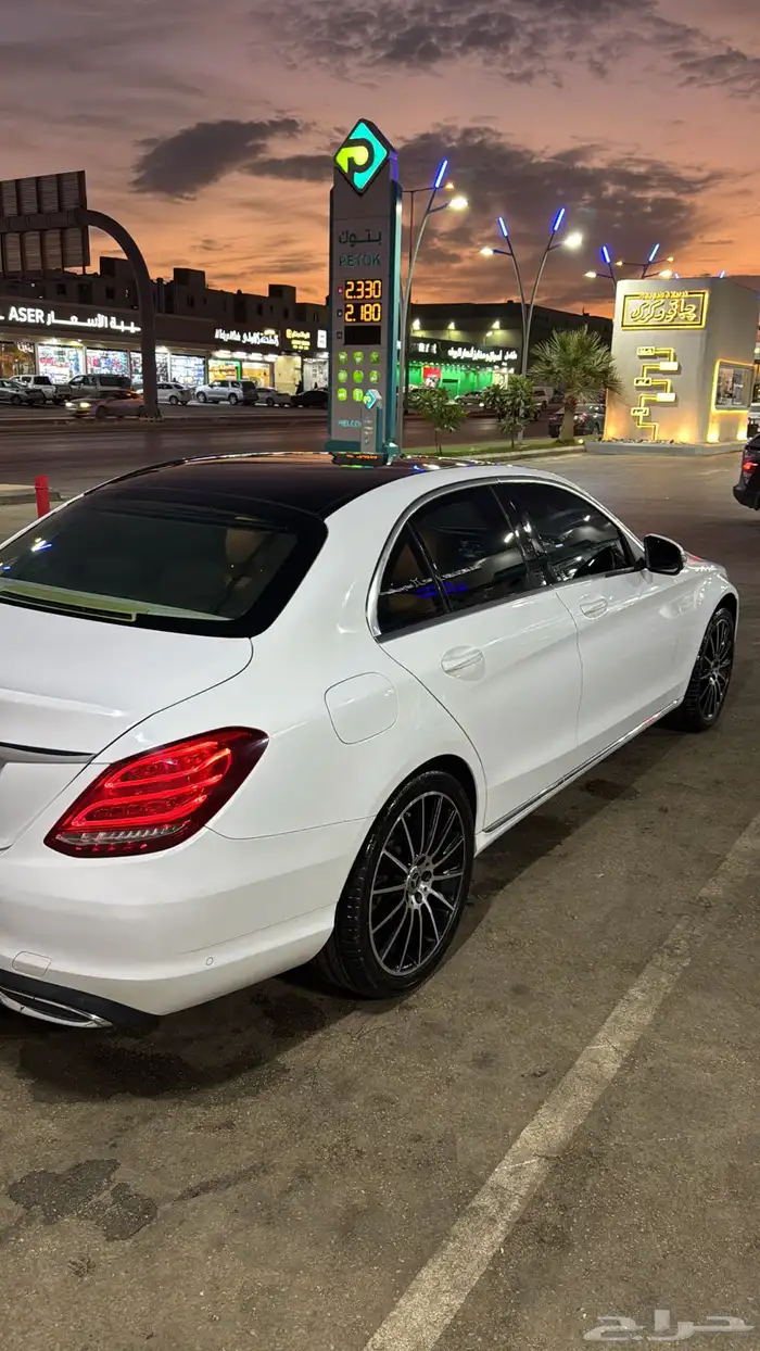 مرسيدس c200 للبيع 2