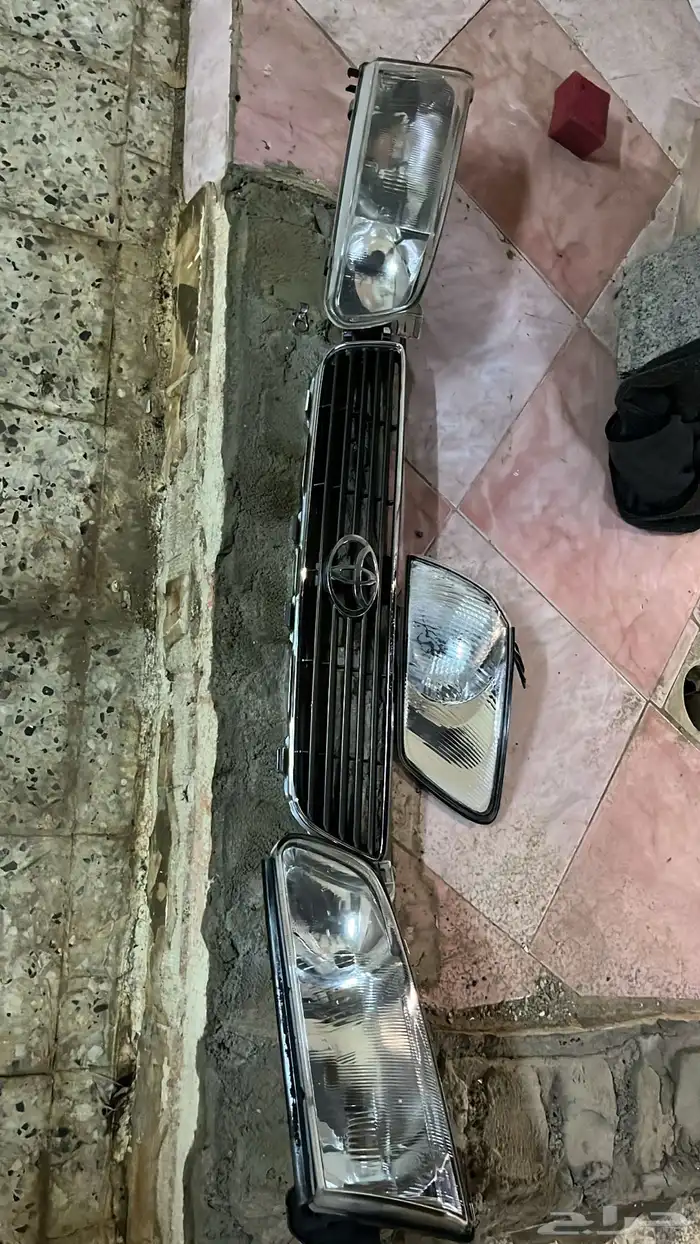 وجهية كامري98-2000 اصلي 1