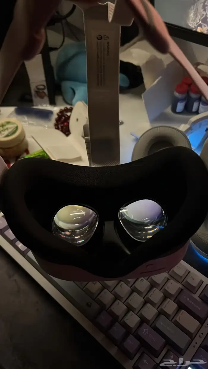 ميتا كويست 3s   Meta quset 3s 2