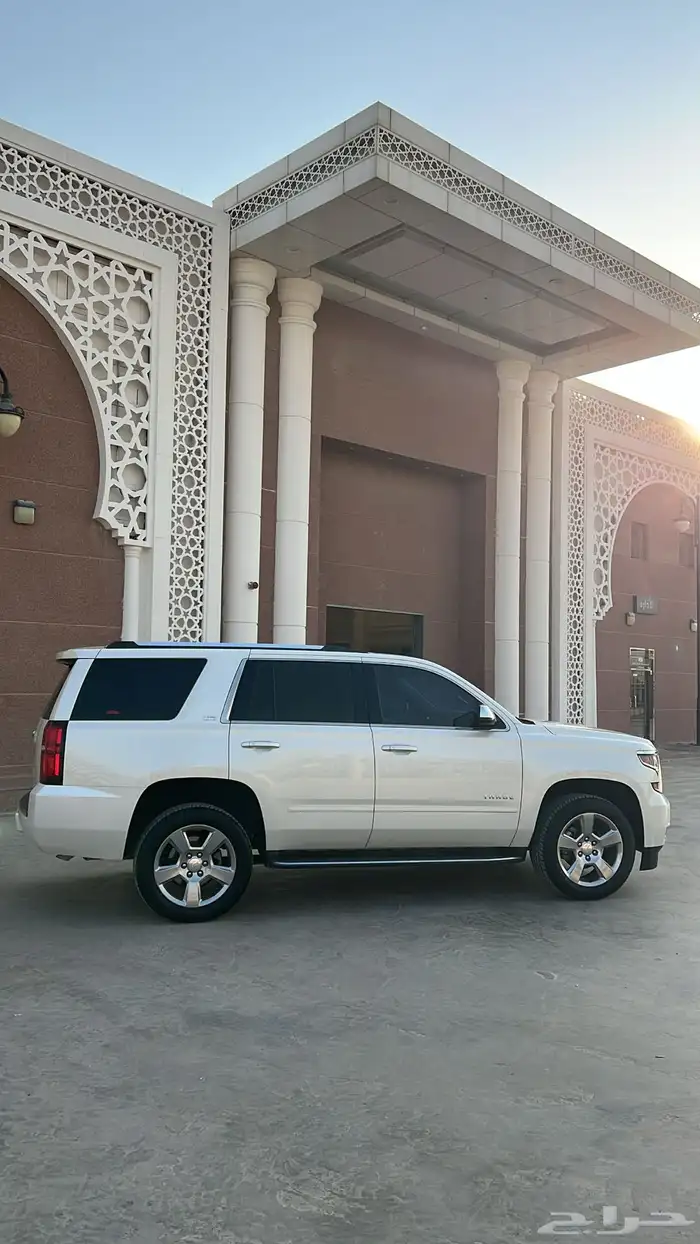 تاهو LTZ 2015 (( مخزن )) شبه جديد 14