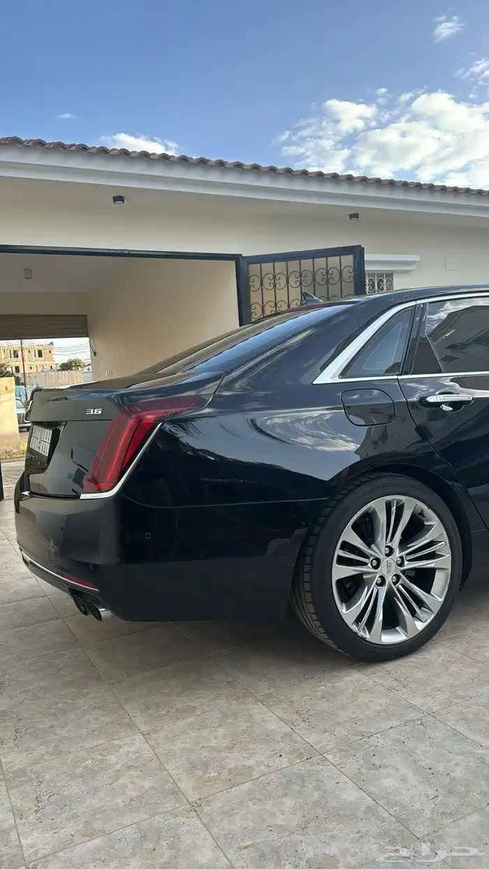 كاديلاك CT6 بلاتينيوم 14