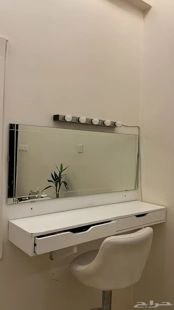 دولاب   سرير   تسريحه   رفوف 9