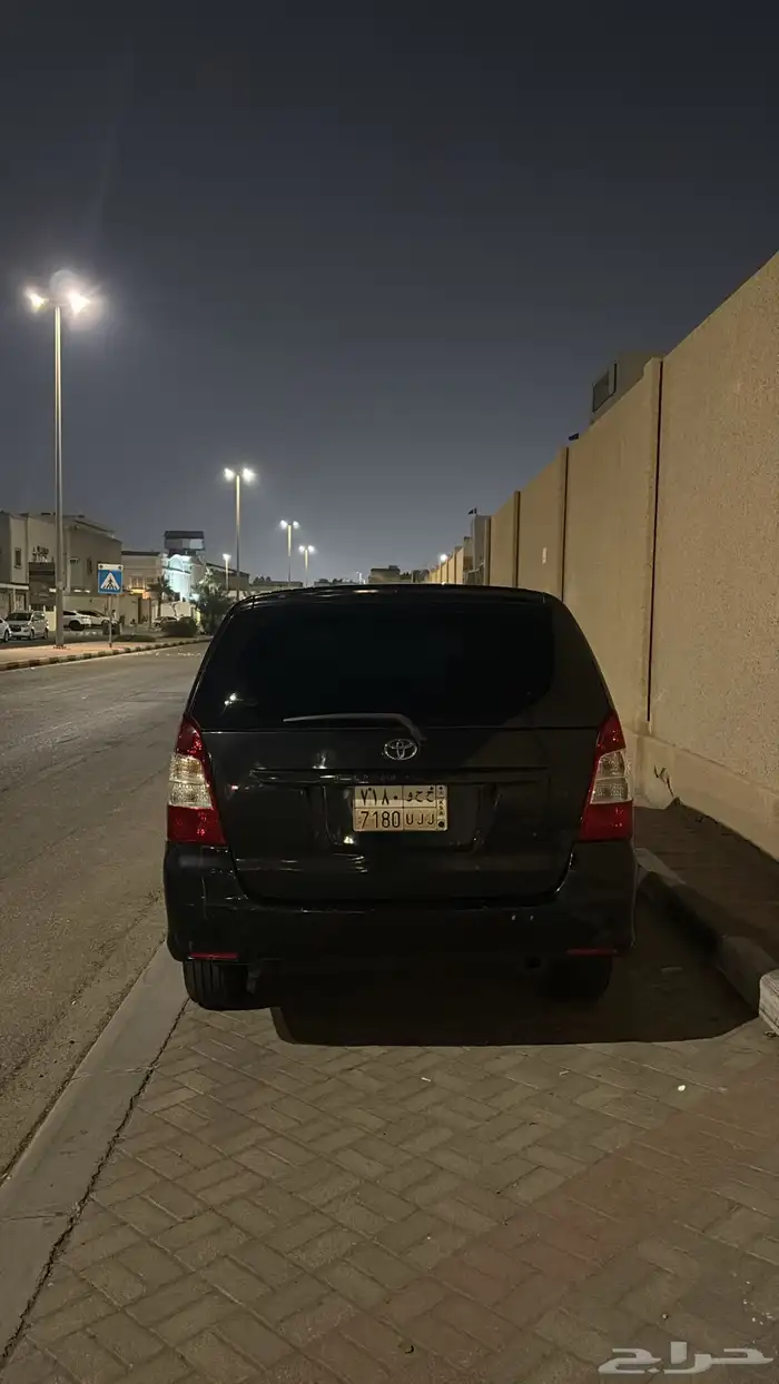 تويوتا انوفا 2014 10