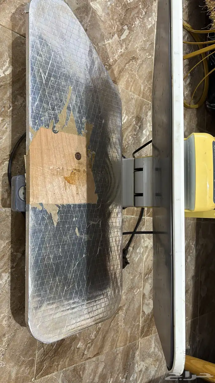 مكواة ماركة RAGE 2