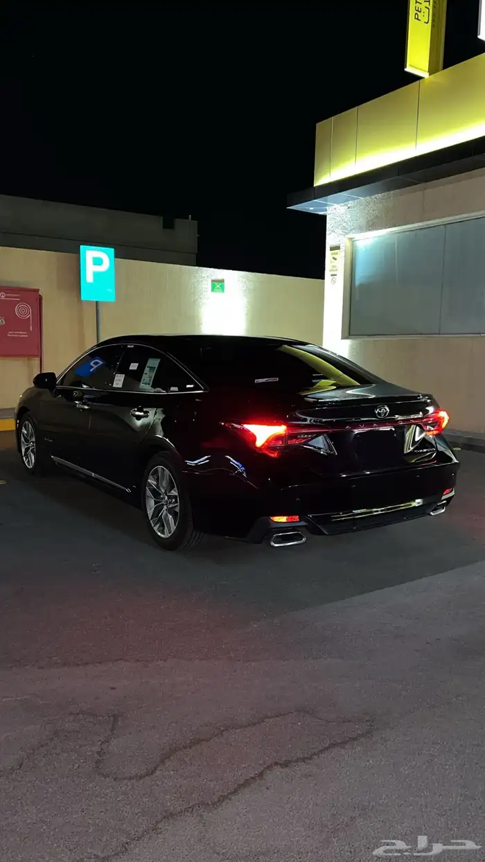 افالون 2022 اسود 1