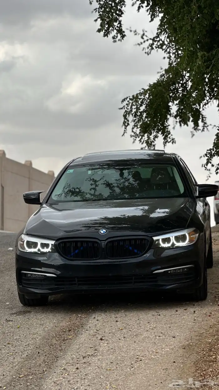 بي ام دبليو 520i 2020 16
