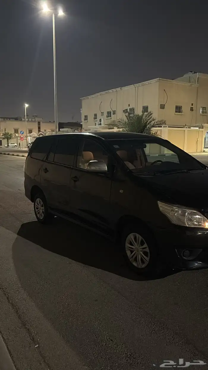 تويوتا انوفا 2014 4