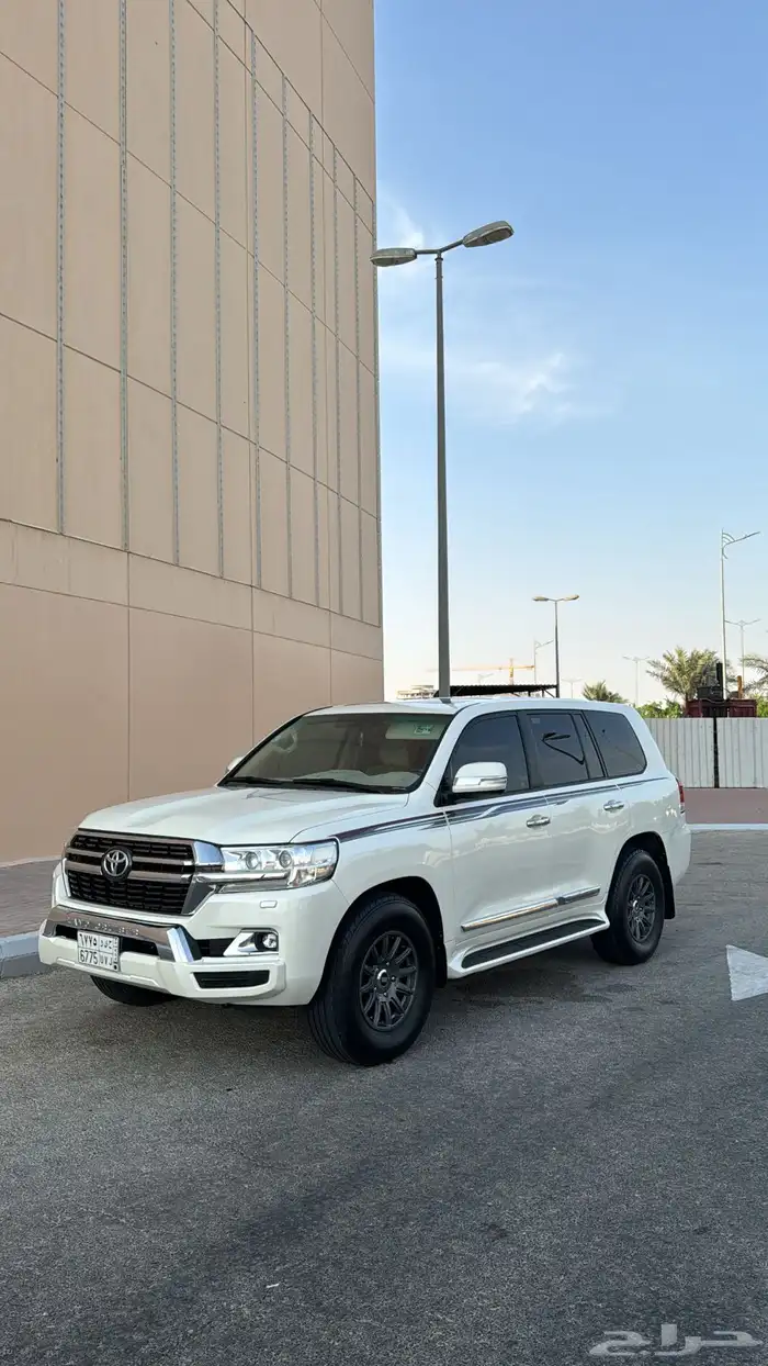 الاندكروزر2016 9