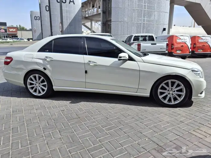 مرسيدس 2010 للبيع 3