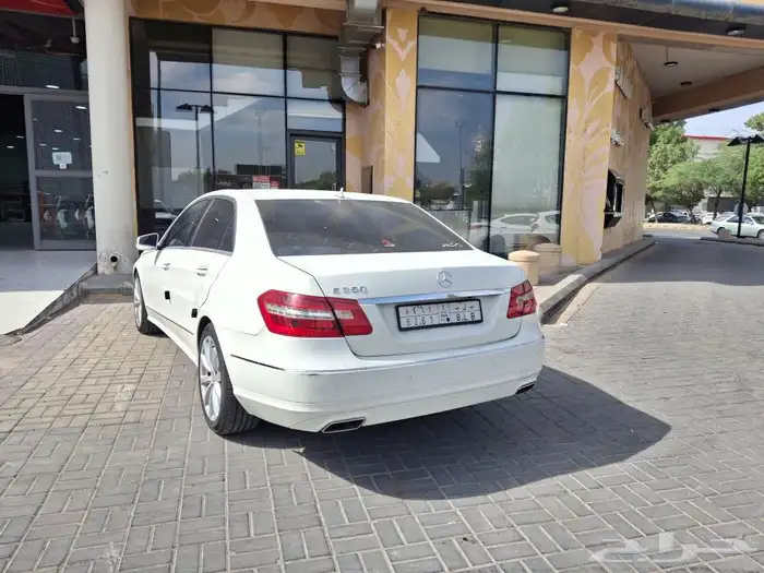 مرسيدس 2010 للبيع 2