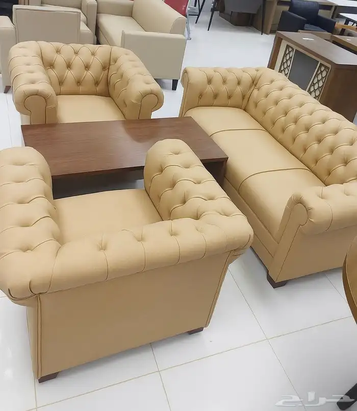 طقم كنب جلد مكتبي مودرن فخم و كنب انتظار 3