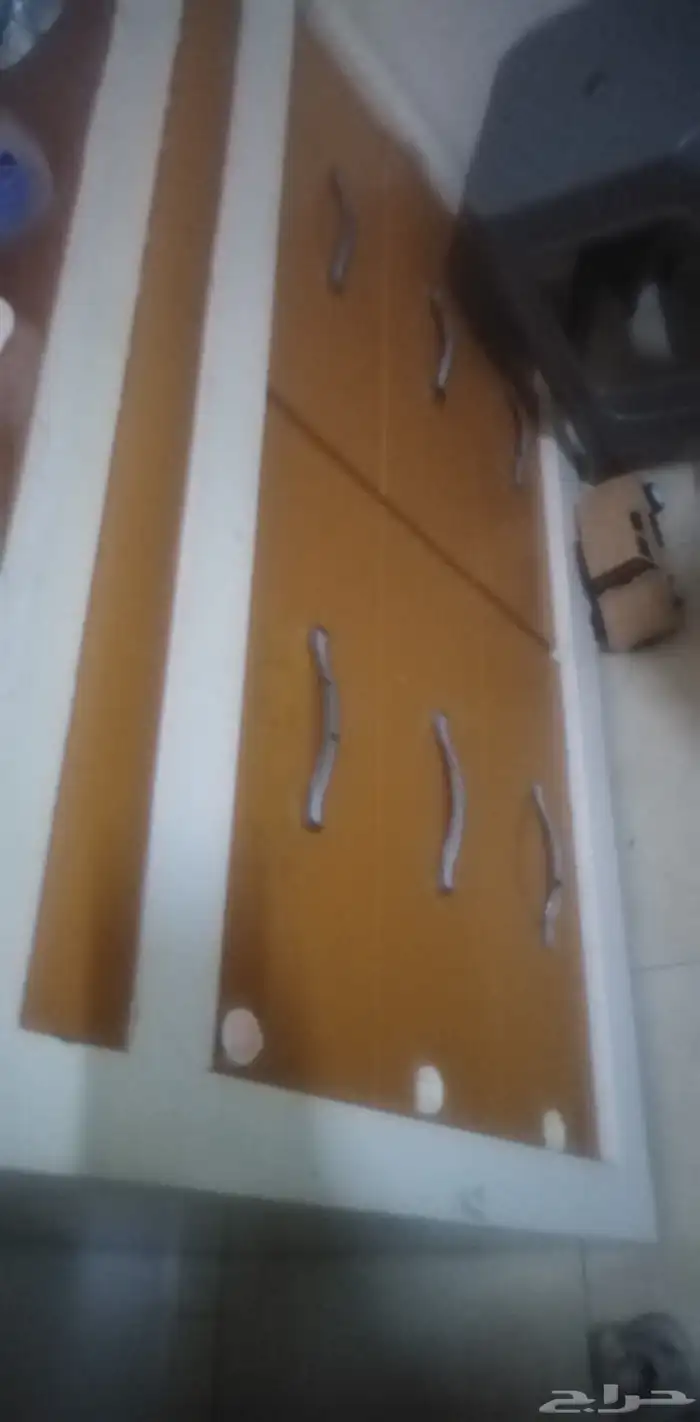 تسريحه لون بني وابيض سليمه بحاجه الى مرآه فقط 2