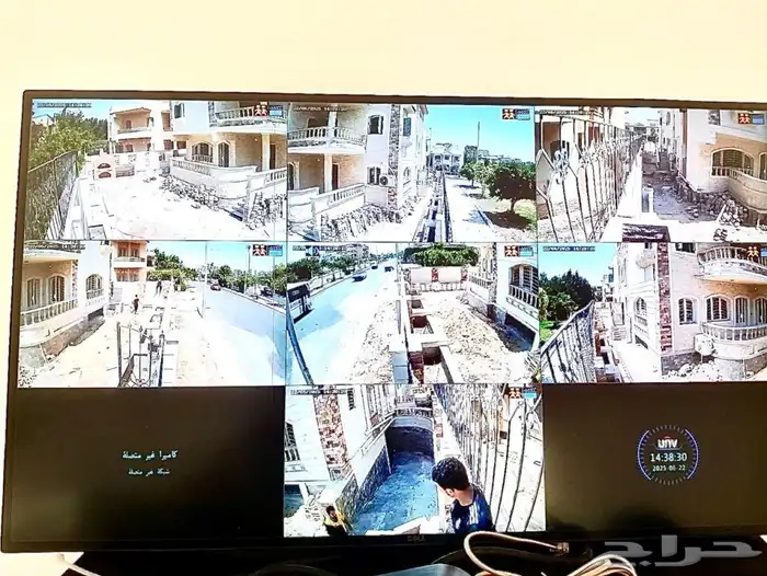 فني كاميرات مراقبة 3