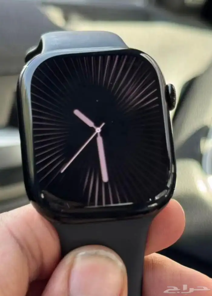 ساعة ابل 11 46 0