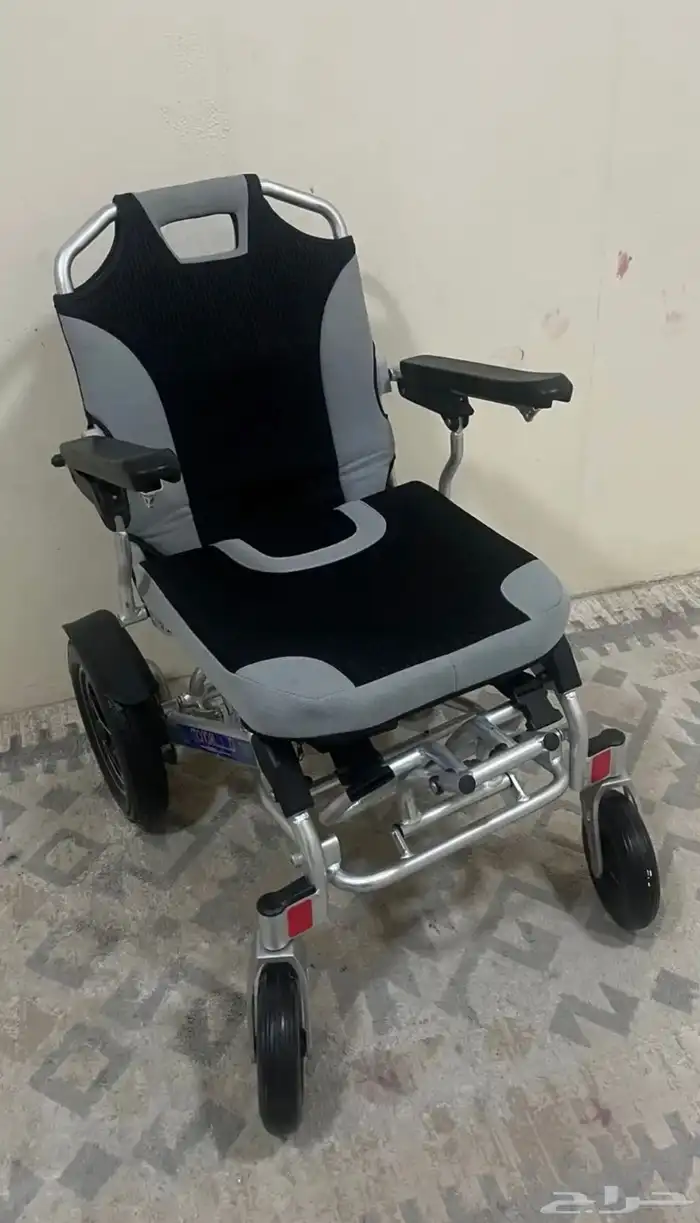 كرسي متحرك 0