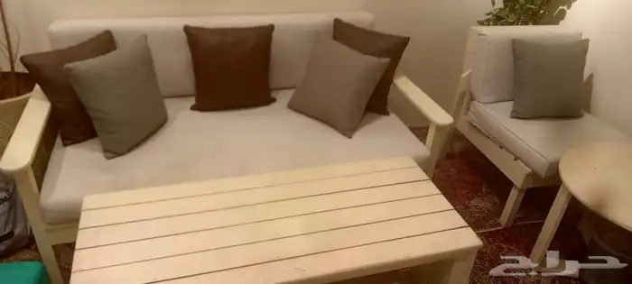 كراسي وطاولات وأكواب وأبريق ودلال وصحون أغراض محل هيتر تسخن 14