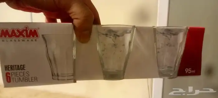 كراسي وطاولات وأكواب وأبريق ودلال وصحون أغراض محل هيتر تسخن 15