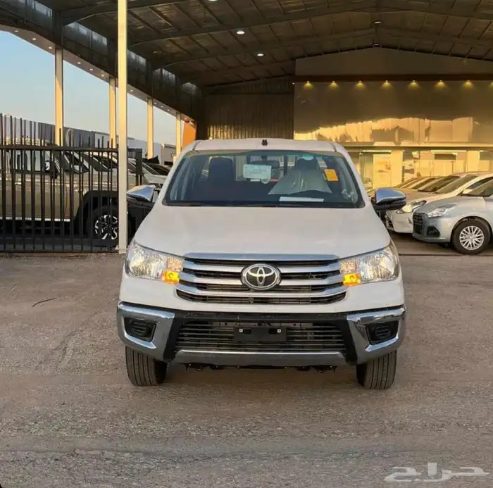 تويوتا هايلوكس GL 2025 0