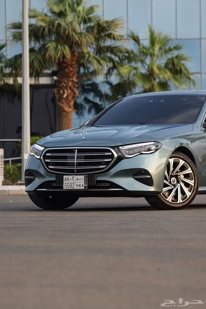 مرسيدس E300 شبه زيرو 1