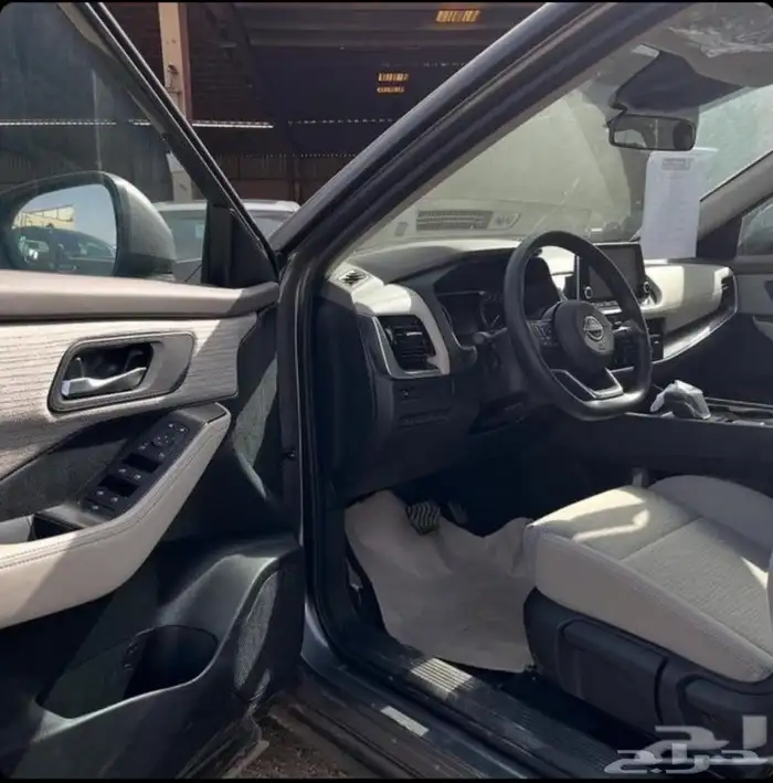 نيسان اكس تريل دبل وبدون دبل 2026 6