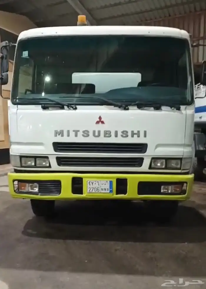 ميتسوبيشي تانكي 18 طن سكس 2013 0