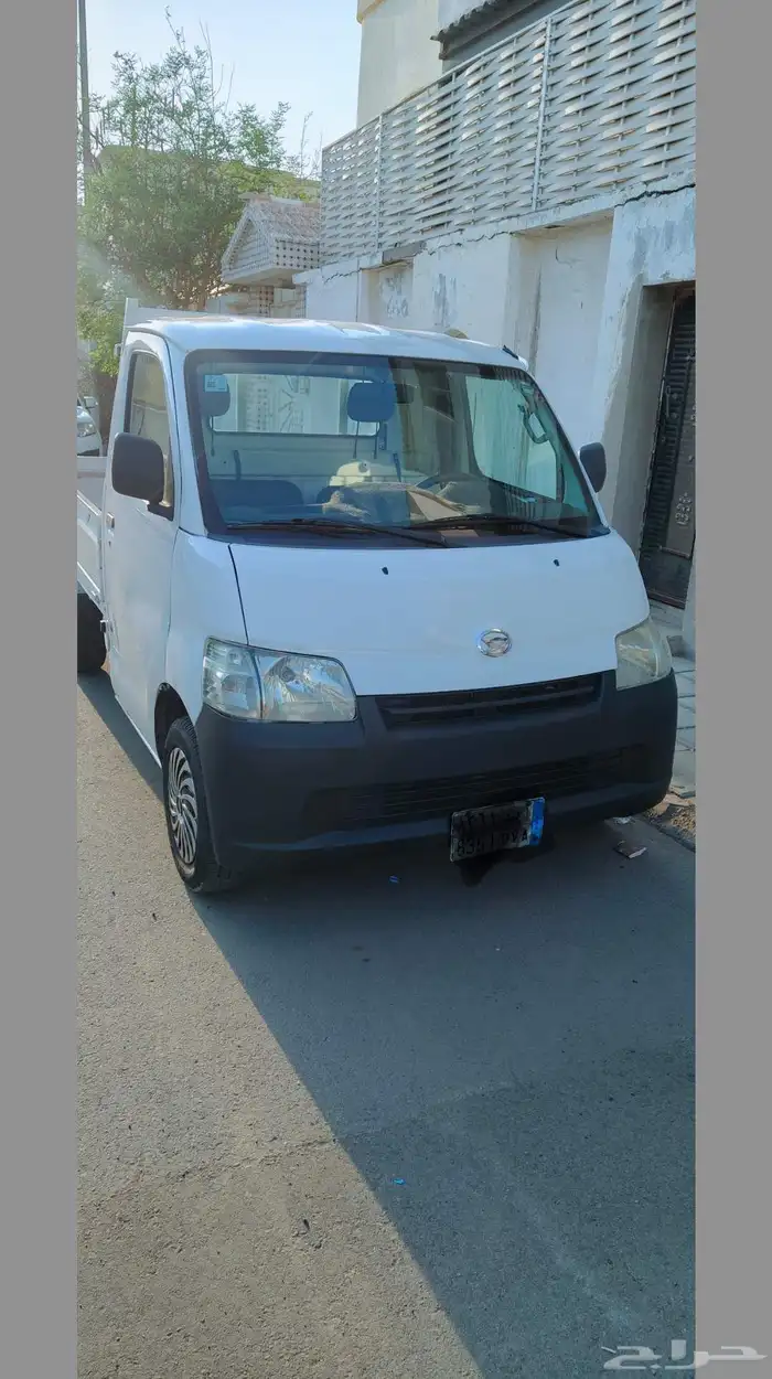 دباب دايهاتسو بيك اب موديل 2012. الون الابيض. 0