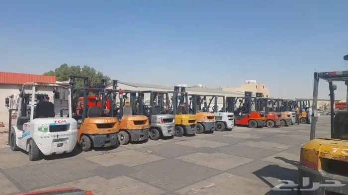 فوركلفت رافعة للايجار رافعه شوكيه 9