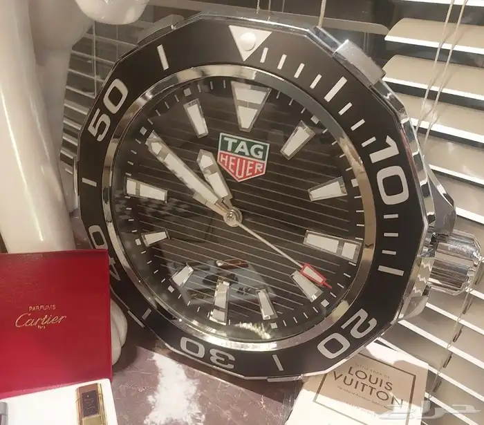 ساعة تاغ هيور اصلية . TAG HEUER 3