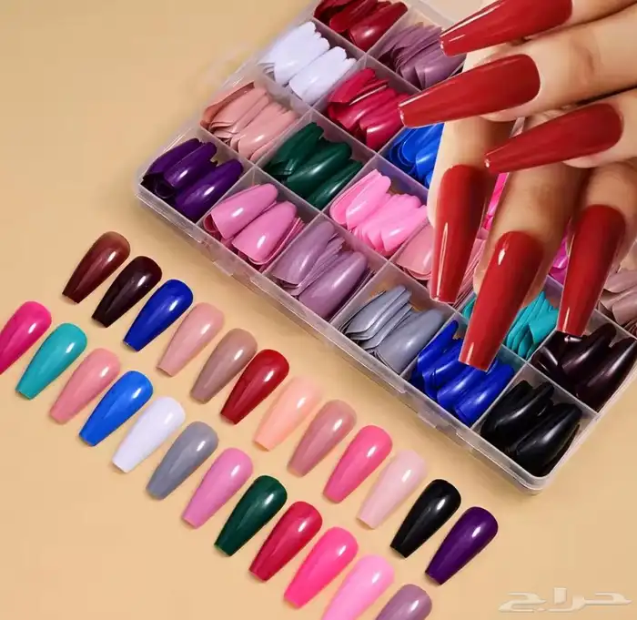 500 Pieces Nail Art Tips Package Artificial Nails Polish 2