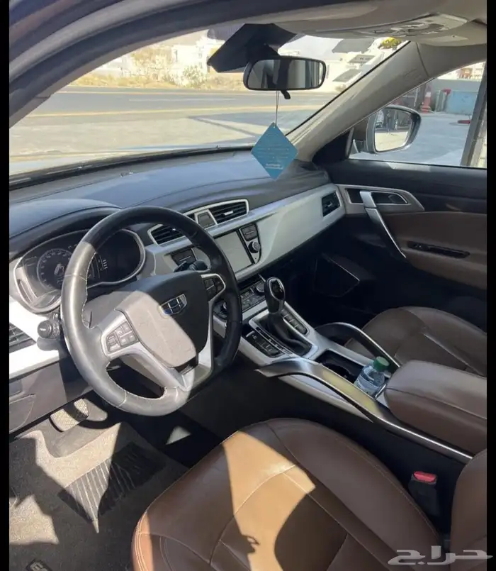 جيب جيلي امقراند x7 3