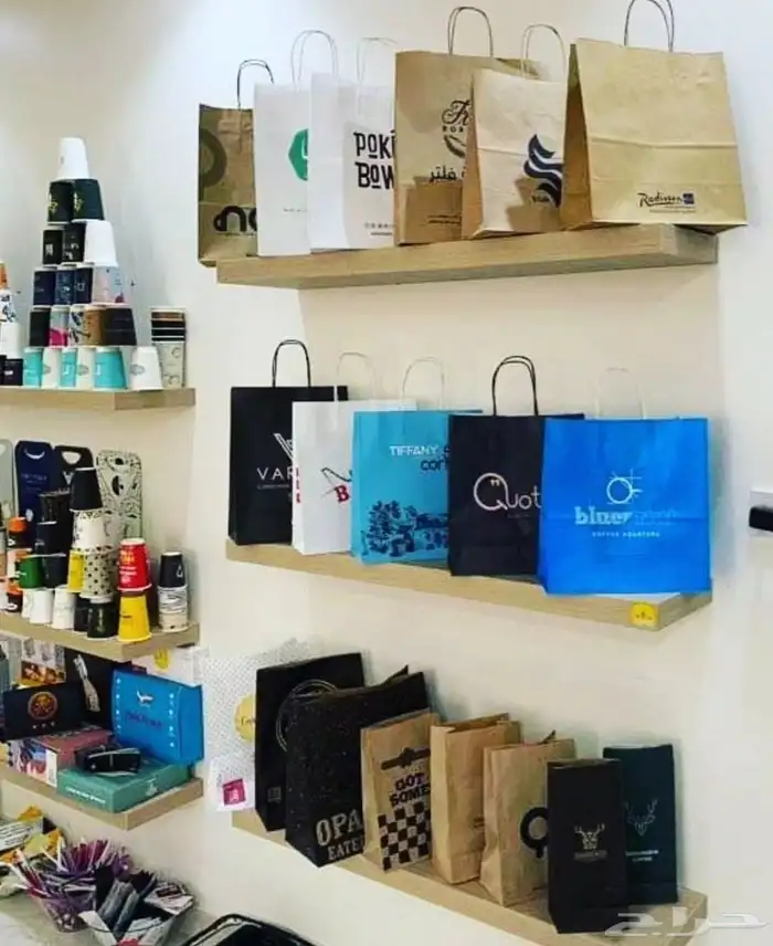 أكياس ورقية مطبوعة.. لمسة فخامة لهويتك التجارية 5